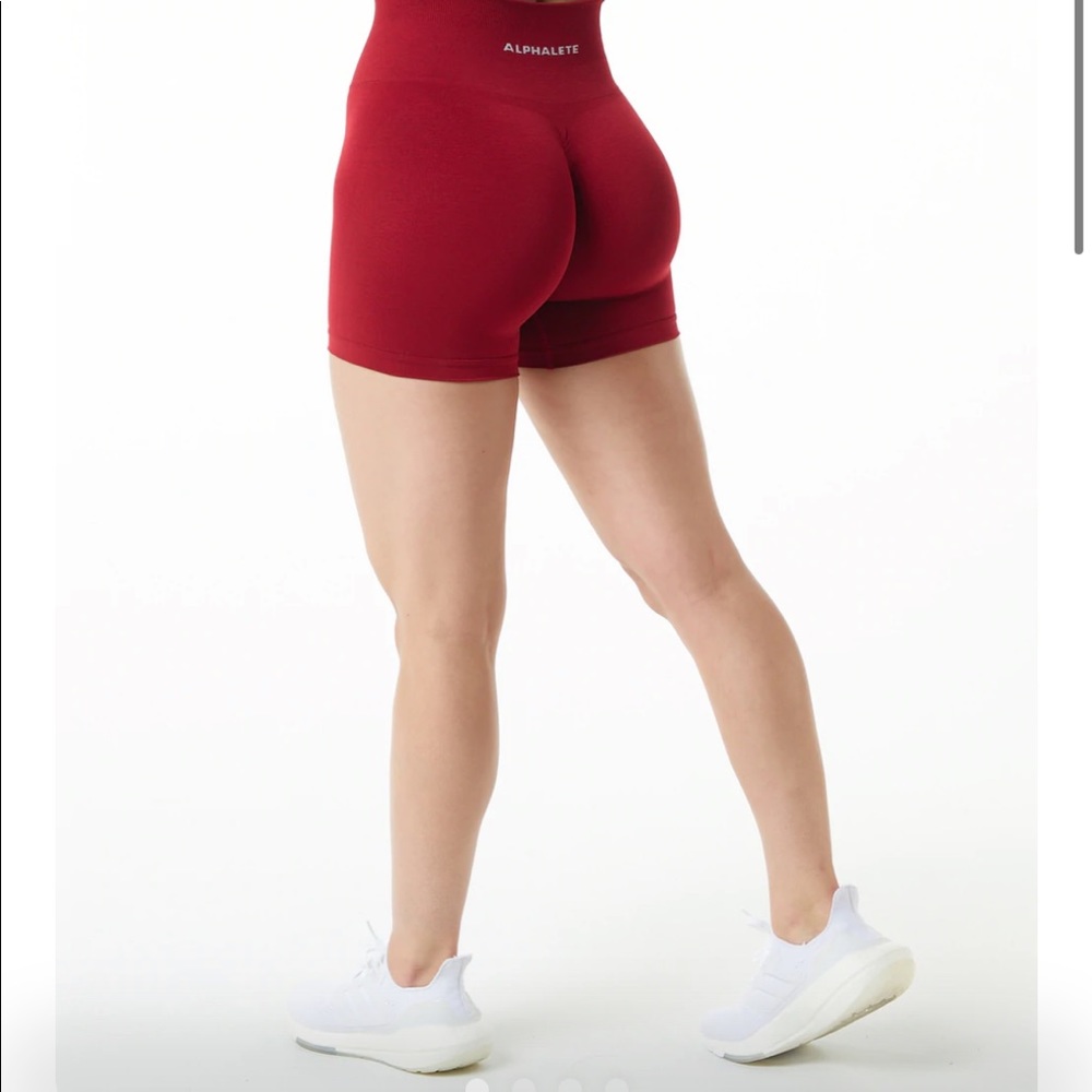 Alphalete Amplify Shorts